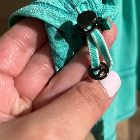 Lululemon Run Times Tank Size 4 - Picture 5 of 6